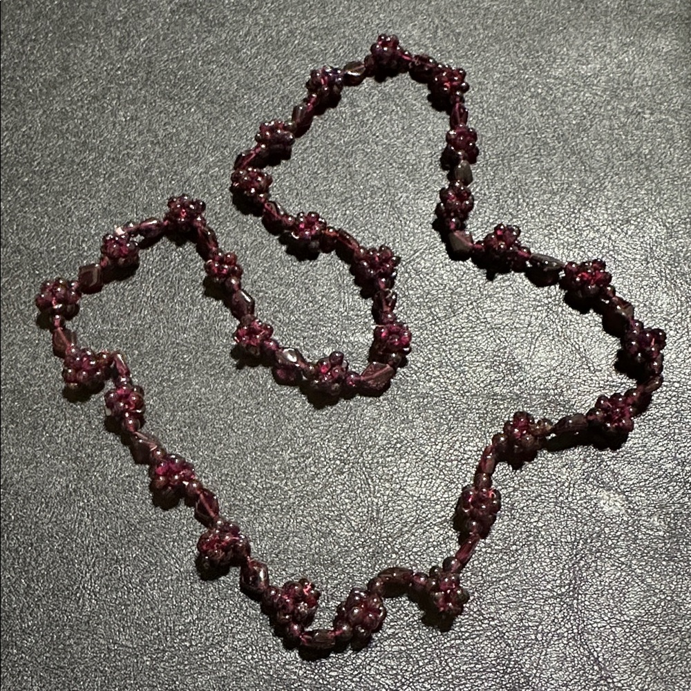 Gorgeous Polished Garnet Cluster Continuous Strand Vintage Necklace - Picture 3 of 12